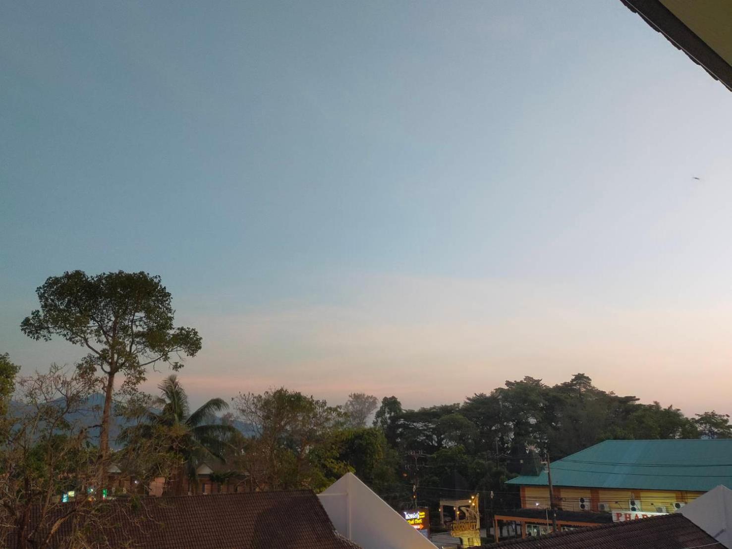 Eastique Hotel Koh Chang Trat Kültér fotó